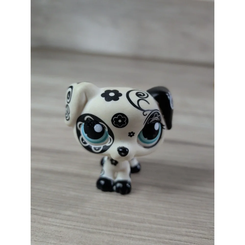 Littlest Pet Shop Dog Dalmatian Black &White w Blue Eyes Rescue Tails #1613